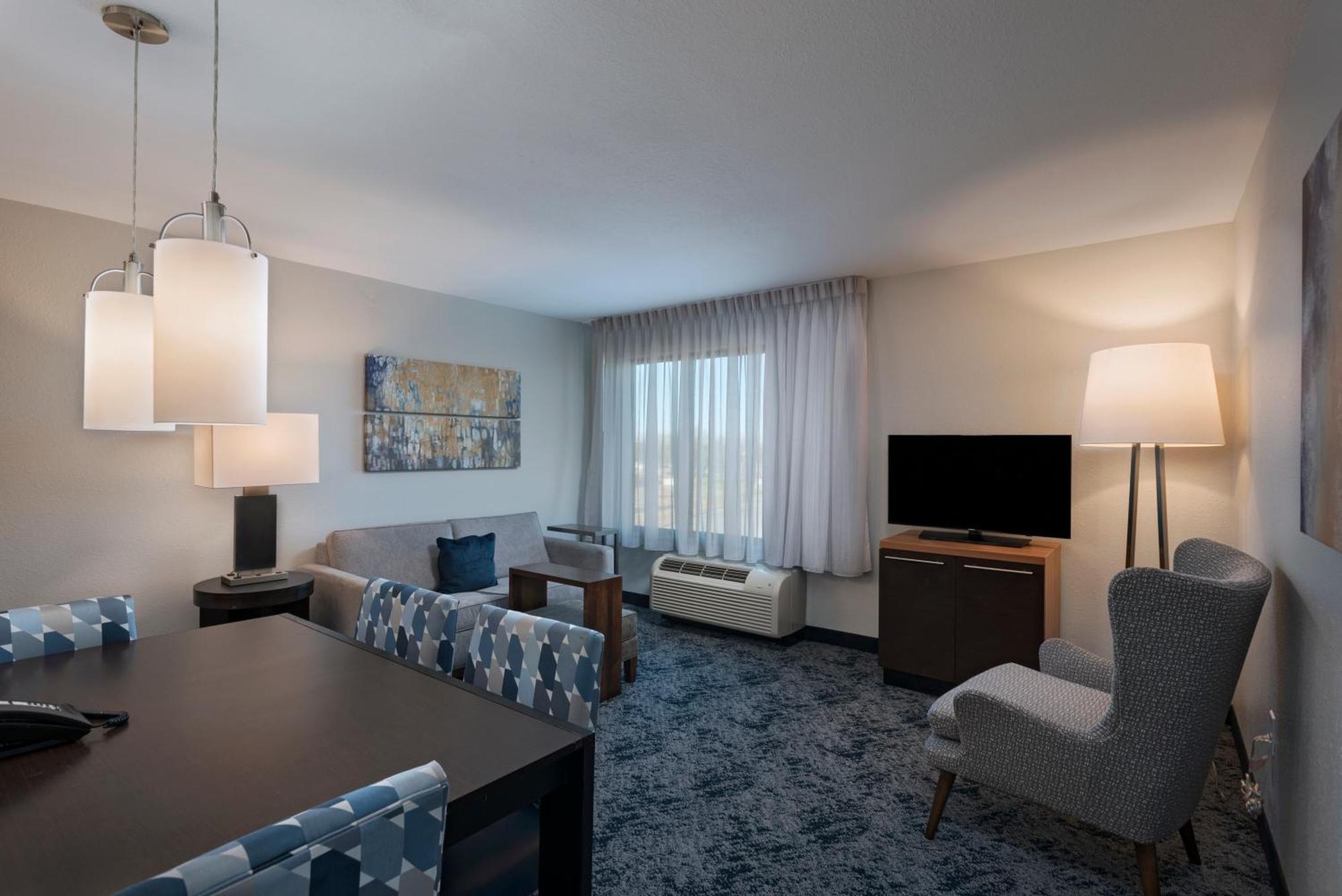 Towneplace Suites By Marriott Lakeland Exterior photo