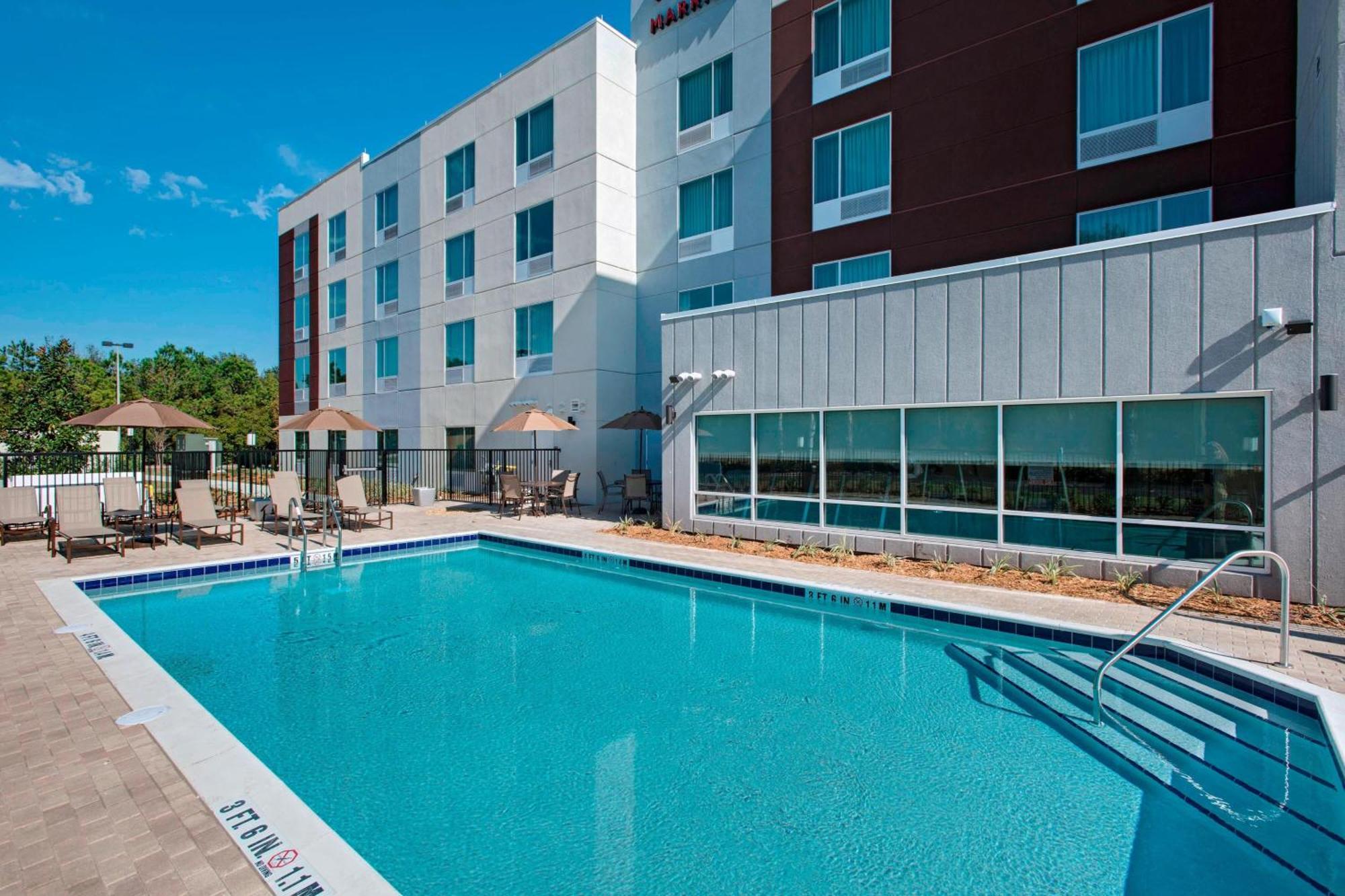 Towneplace Suites By Marriott Lakeland Exterior photo